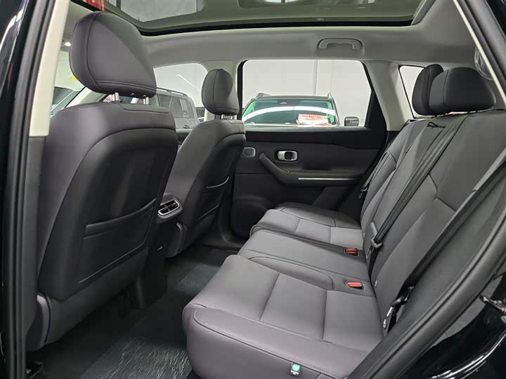 Фото 9 - Leapmotor C10