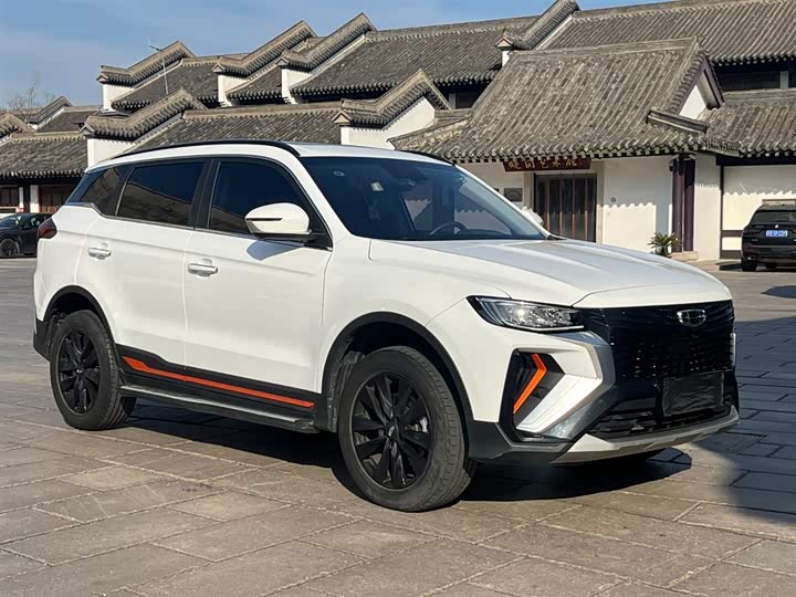 Фото 3 - Geely Atlas