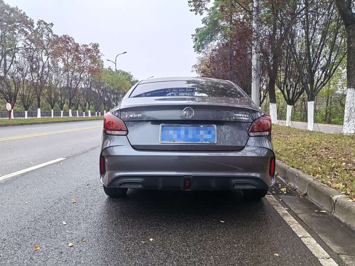 Фото 8 - MG Motor 5