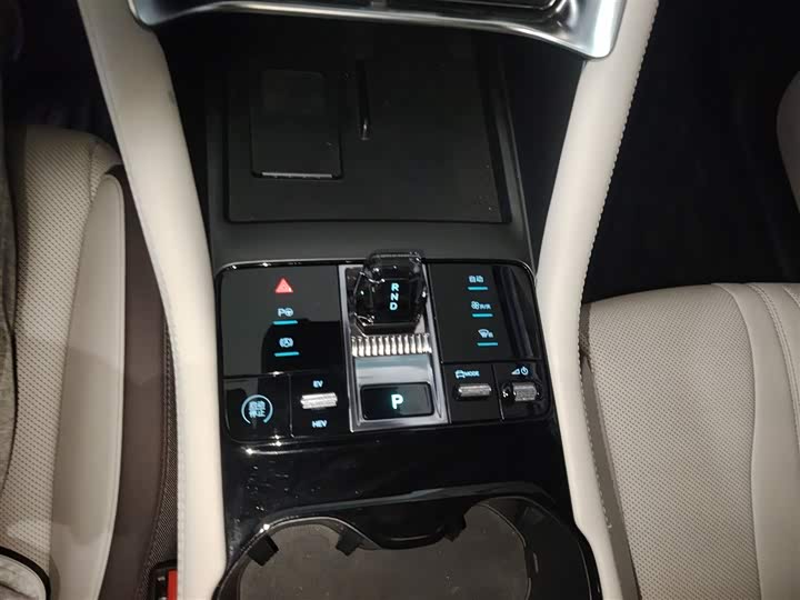 Фото 6 - BYD Song Plus Hybrid/EV