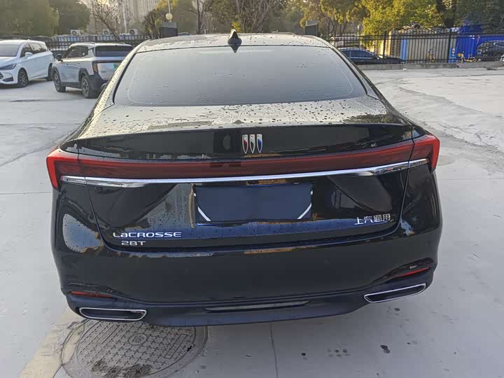 Фото 6 - Buick LaCrosse