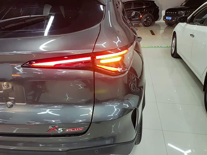Фото 8 - Changan Oshan X5 Plus