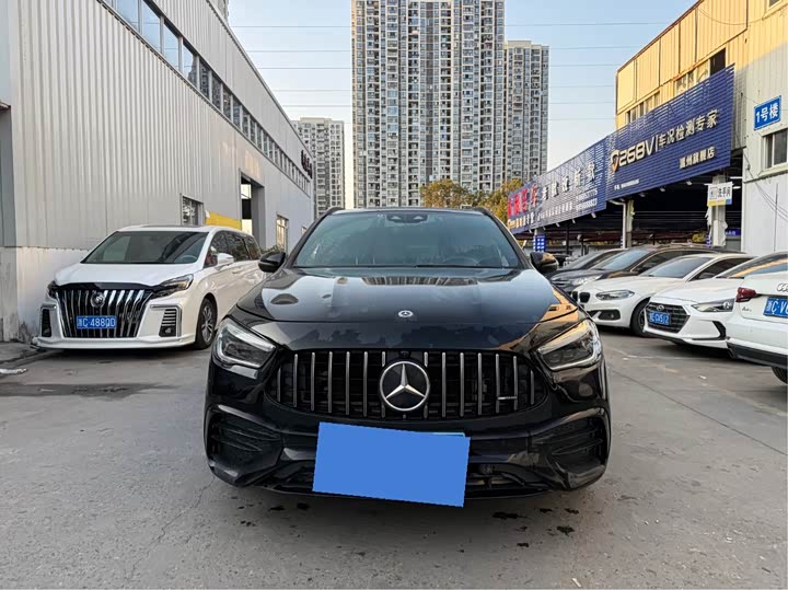 Фото 2 - Mercedes-Benz CLA-Class AMG