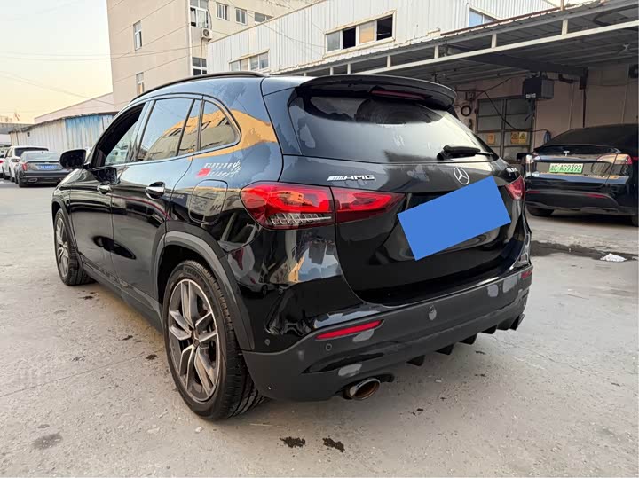 Фото 9 - Mercedes-Benz CLA-Class AMG