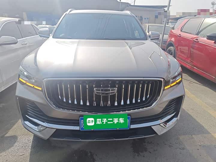 Фото 3 - Geely Monjaro