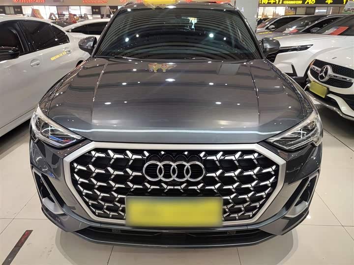 Фото 3 - Audi Q3