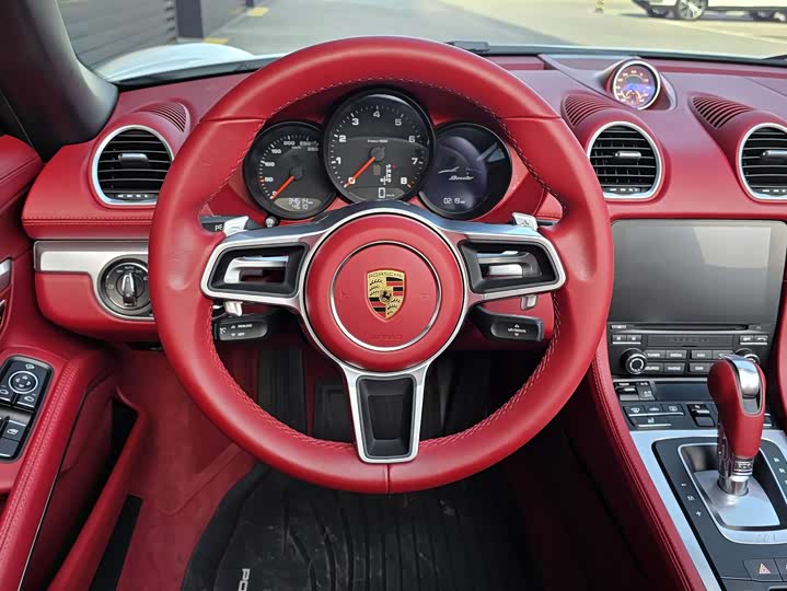 Фото 7 - Porsche 718