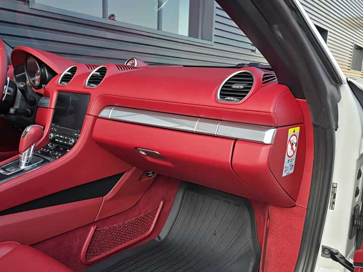 Фото 8 - Porsche 718