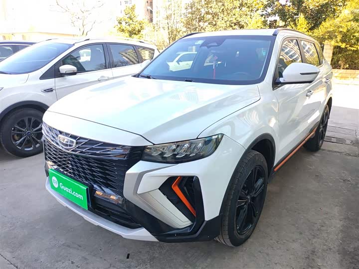 Фото 2 - Geely Atlas