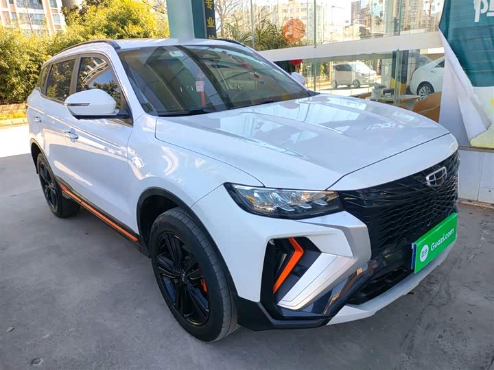 Фото 4 - Geely Atlas