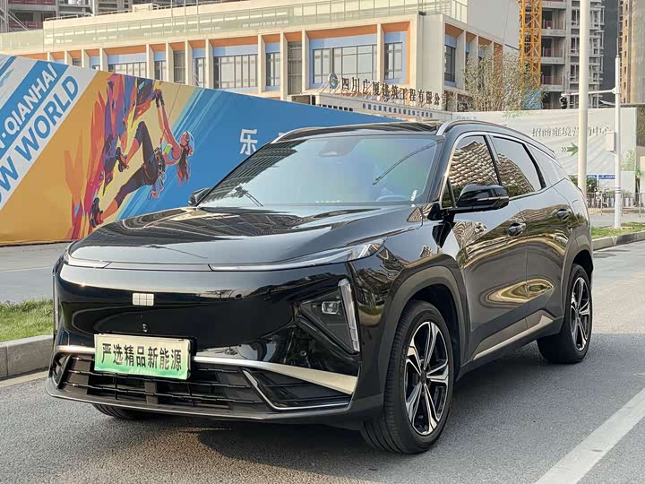 Фото 1 - Geely Galaxy L7