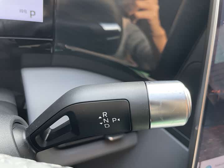 Фото 5 - Geely Galaxy L7