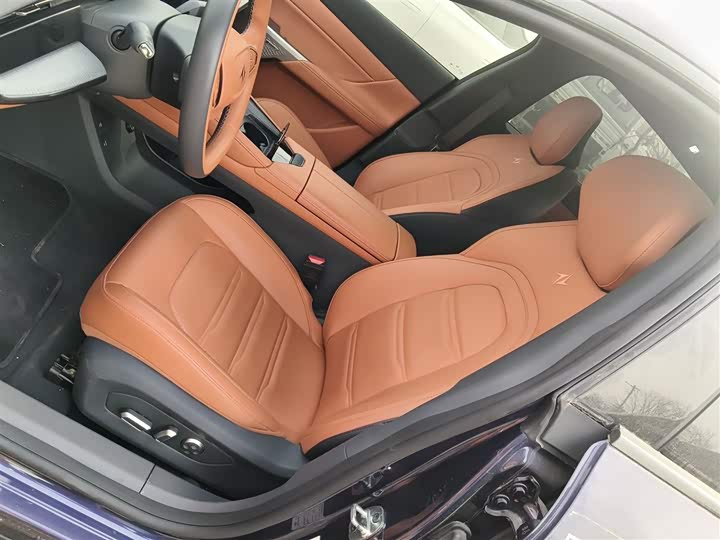 Фото 8 - Dongfeng Yipai eπ 007