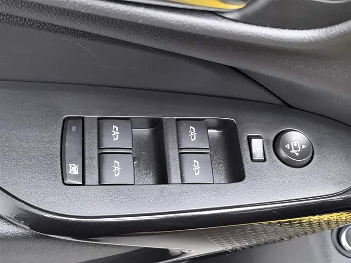 Фото 9 - Chevrolet Seeker