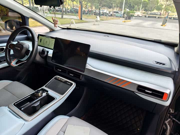 Фото 9 - GAC Aion Y