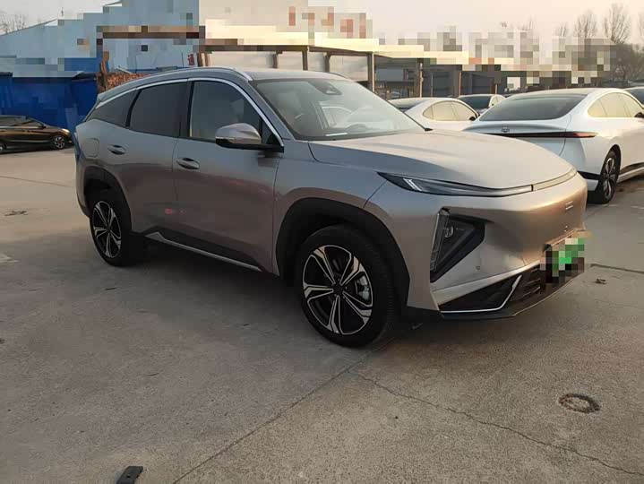 Фото 3 - Geely Galaxy L7