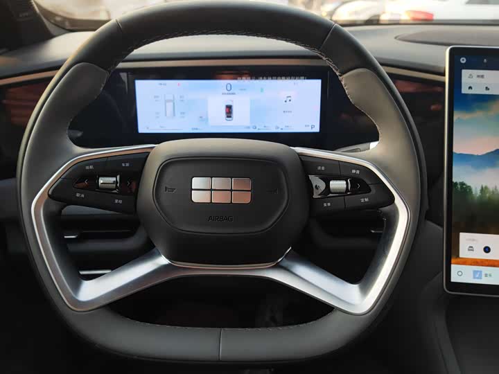 Фото 4 - Geely Galaxy L7