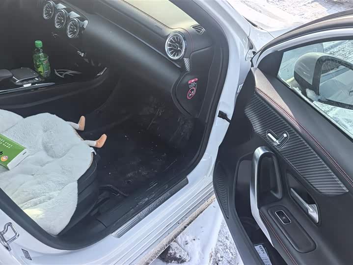 Фото 8 - Mercedes-Benz A-Class