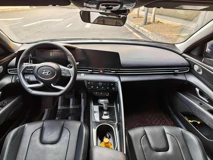 Фото 6 - Hyundai Elantra N line