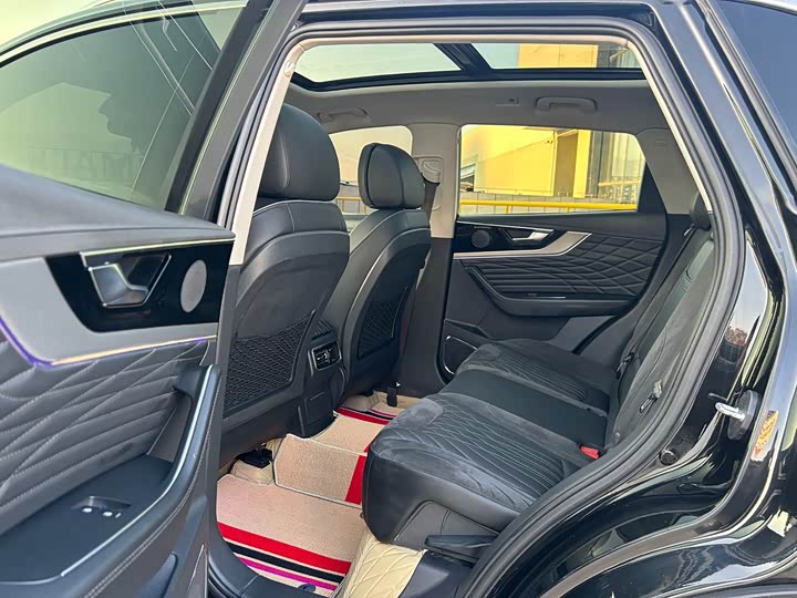 Фото 5 - Hongqi HS5