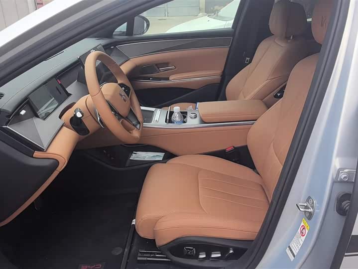 Фото 9 - BYD Han L