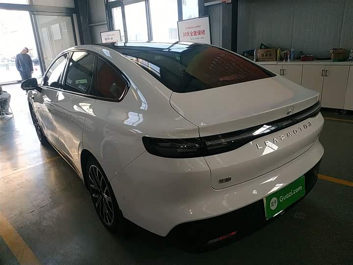 Фото 5 - Leapmotor B01