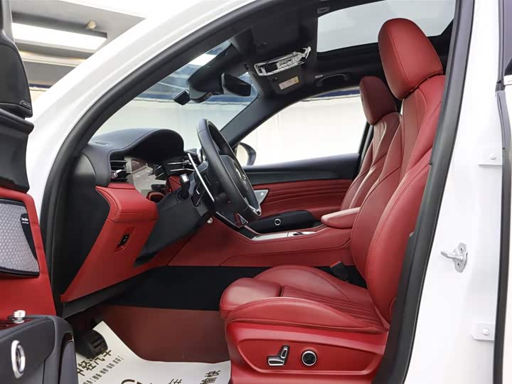 Фото 6 - Maserati Grecale