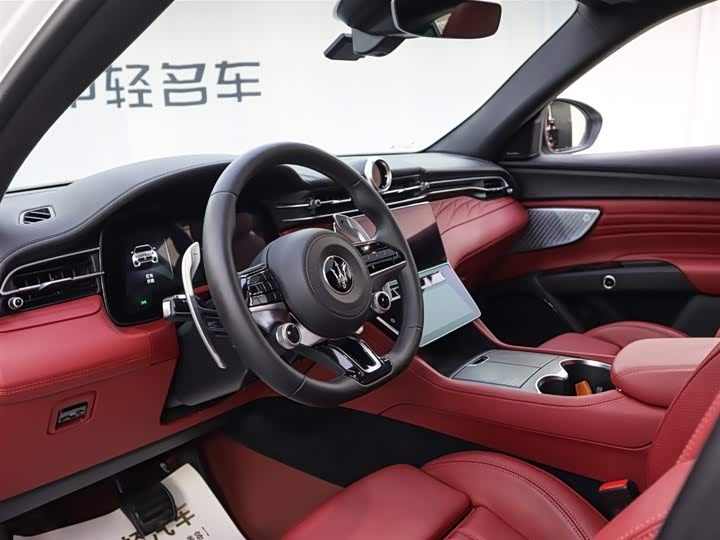 Фото 7 - Maserati Grecale