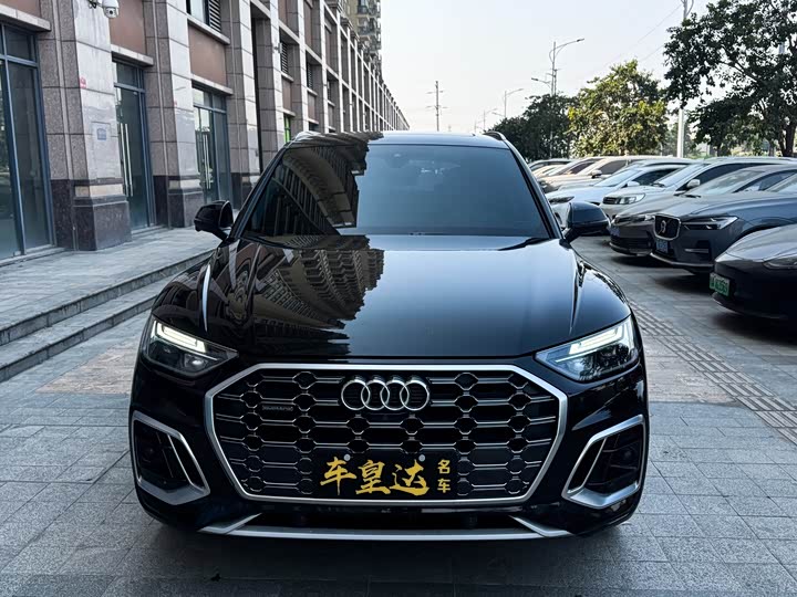 Фото 3 - Audi Q5L