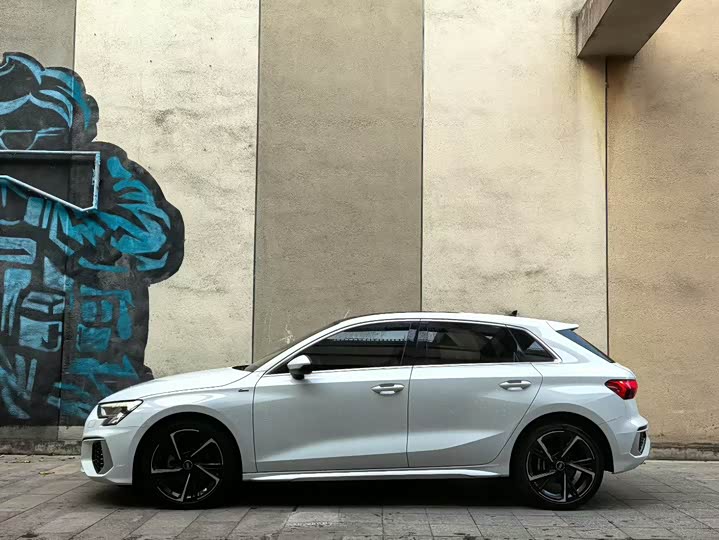 Фото 3 - Audi A3