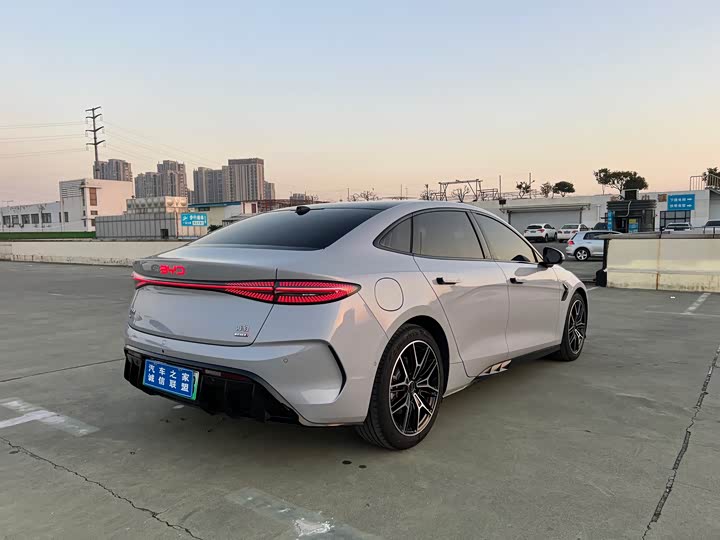 Фото 6 - BYD Seal