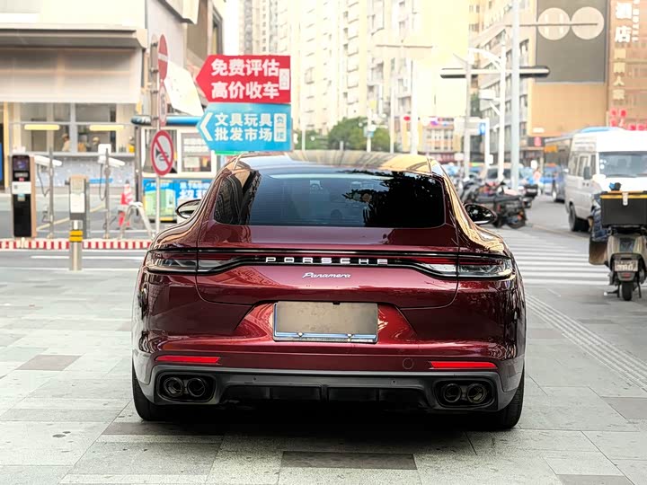 Фото 8 - Porsche Panamera