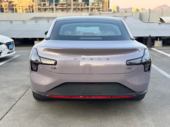 Фото 8 - XPeng Mona M03
