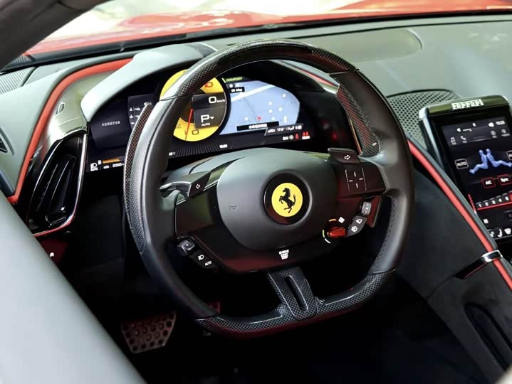 Фото 7 - Ferrari Roma