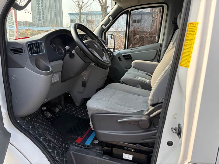 Фото 5 - Foton Tuyano