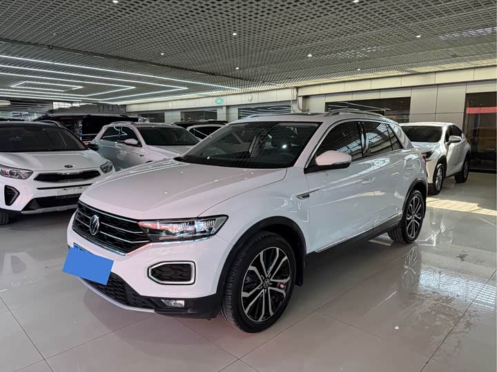 Фото 1 - Volkswagen T-Roc