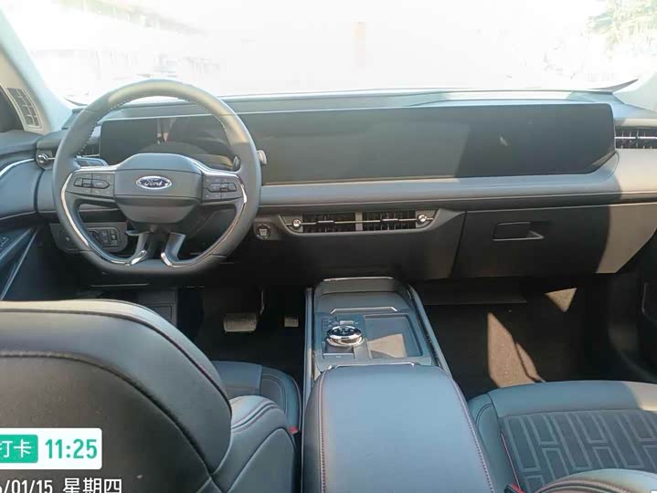 Фото 4 - Ford Mondeo