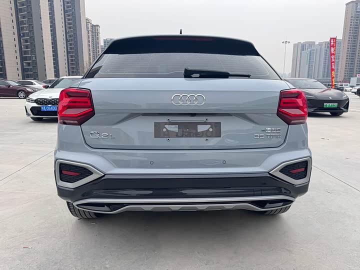 Фото 4 - Audi Q2L