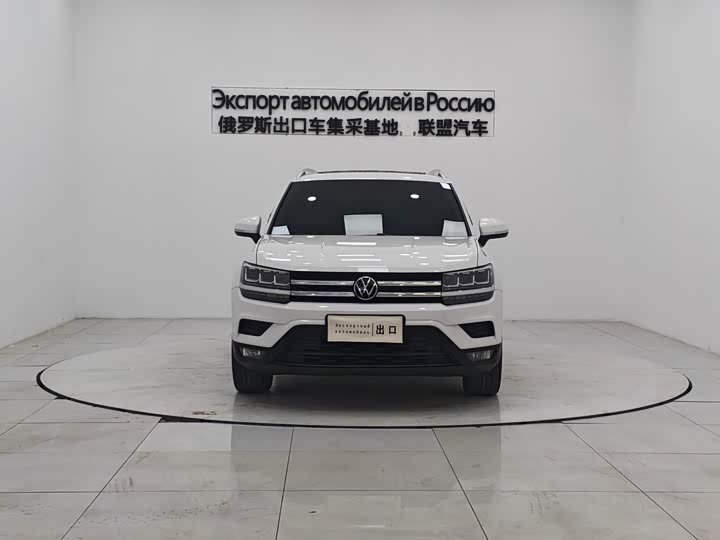 Фото 2 - Volkswagen Tharu