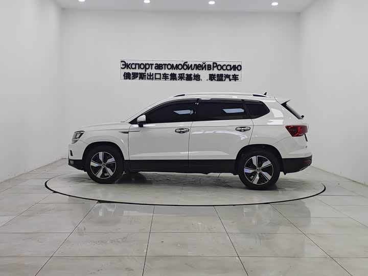 Фото 4 - Volkswagen Tharu