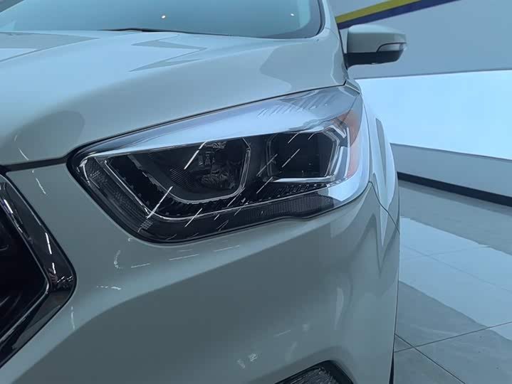 Фото 5 - Ford Escape (Kuga)