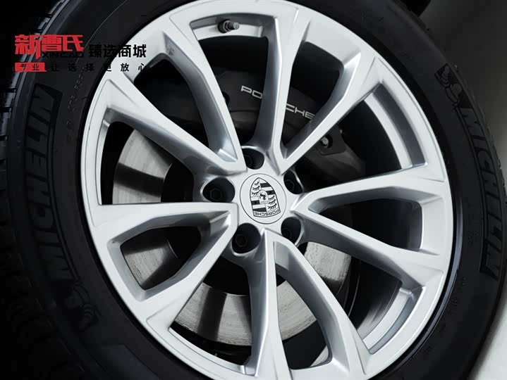 Фото 5 - Porsche Macan