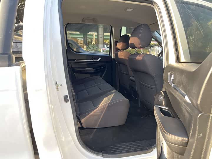 Фото 7 - Foton Conqueror 3