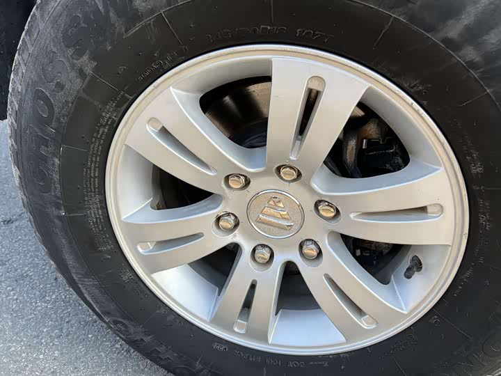 Фото 9 - Foton Conqueror 3