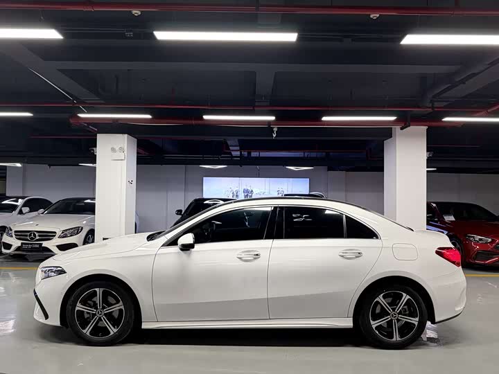 Фото 5 - Mercedes-Benz A-Class