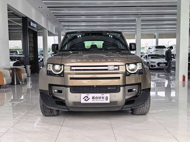 Фото 2 - Land Rover Defender