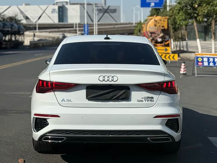 Фото 5 - Audi A3