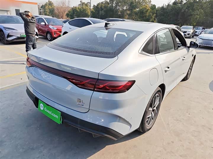 Фото 7 - BYD Qin Plus
