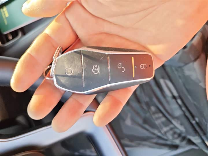 Фото 9 - BYD Qin Plus