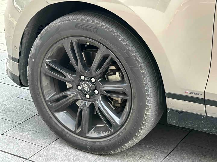 Фото 5 - Land Rover Range Rover Velar